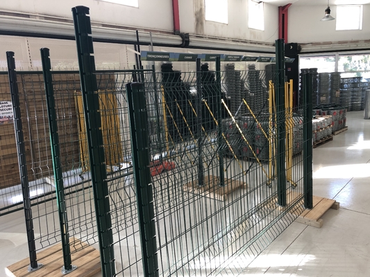 Waterproof Steel 3m Width Black Welded Wire Mesh Fencing For Commercial Sites
