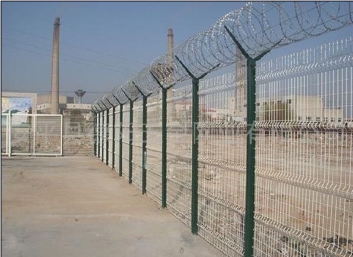 Anti Aging 1.8m Height Welded Wire Mesh Fencing For Boundary Wall