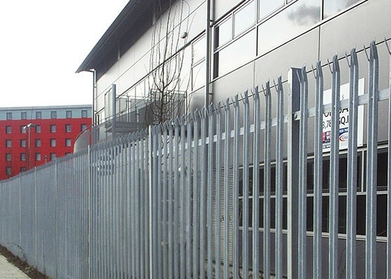 Single Pointed 2.4m Galvanised Steel Palisade Fencing For Security